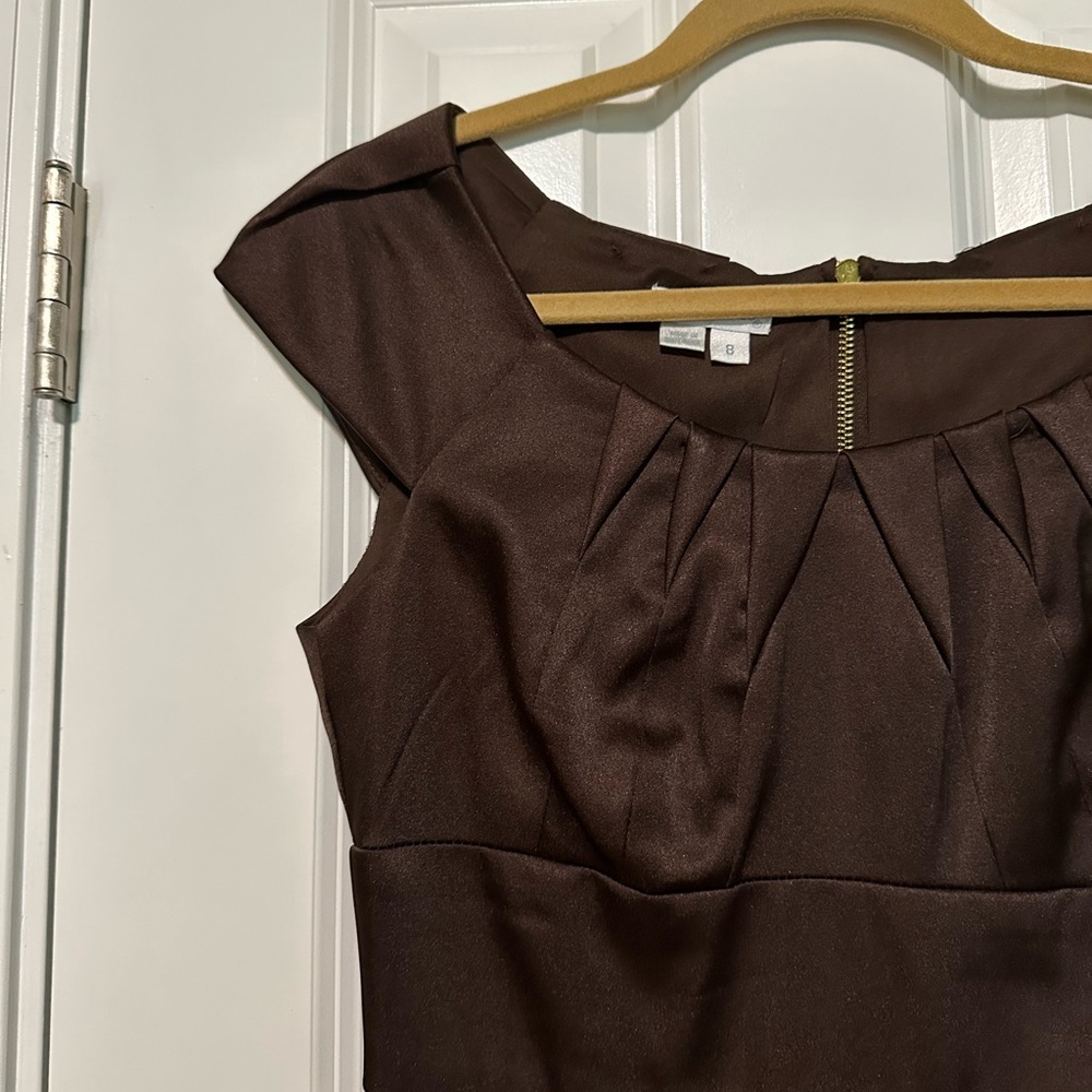 A London Times Brown Dress